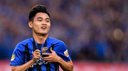 
国足新星的急速陨落 不禁让人唏嘘 一代山河谁来守？‘ayx官方网站’(图5)