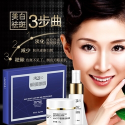 李铁教练选人真的别具一格_ayx官方网站(图1) 爱游戏(ayx)中国官方网站