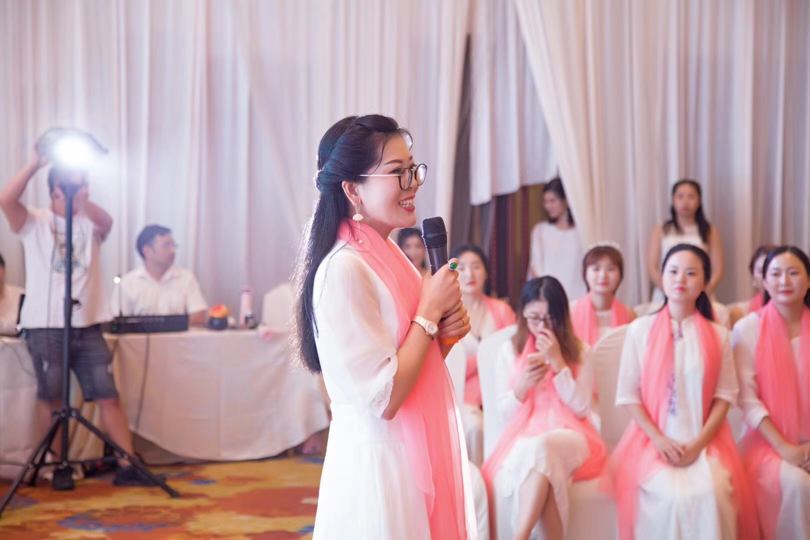 鲁能下赛季离队第一人确定!主力后腰将转会走人_爱游戏(ayx)中国官方网站(图1) 爱游戏(ayx)中国官方网站