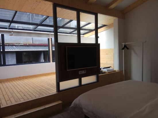 中国扶贫实践彰显制度优势_时事政治_中公教育网“ayx官方网站”(图3) ayx官方网站