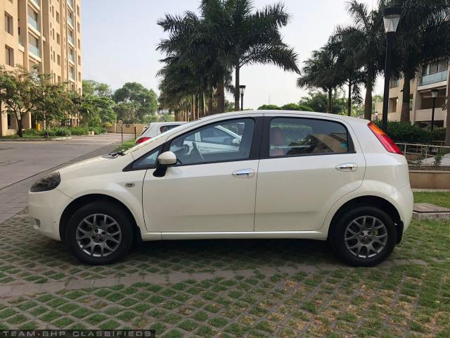 ayx官方网站|沧滩社区:庆七一表彰大会暨建功立德大讨论(图1) ayx官网