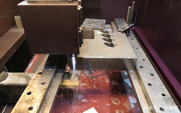 门头招牌设计与质料使用的重要性,门头设计要点‘ayx官方网站’(图3) ayx官方网站